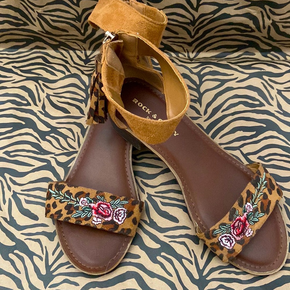 Rock & Candy ZIGI sandals like new
